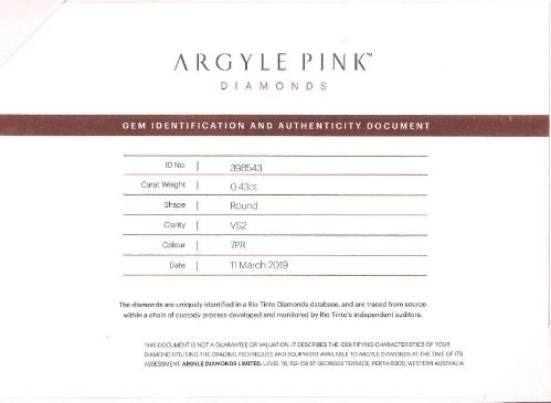 TIME TRAVEL 時光之旅系列
0.43克拉 阿蓋爾粉鑽墜 
Pink Diamond from Argyle Mine 
and Diamond Pendant Necklace