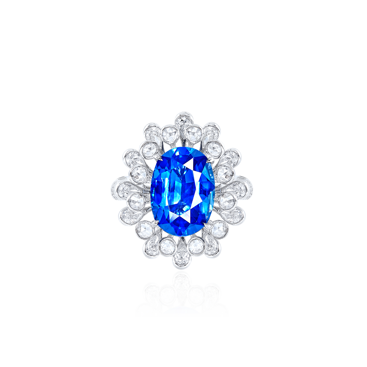 GIA  6.62克拉 喀什米爾天然無燒藍寶鑽石戒
KASHMIR SAPPHIRE AND DIAMOND RING
(With No indications of thermal treatm