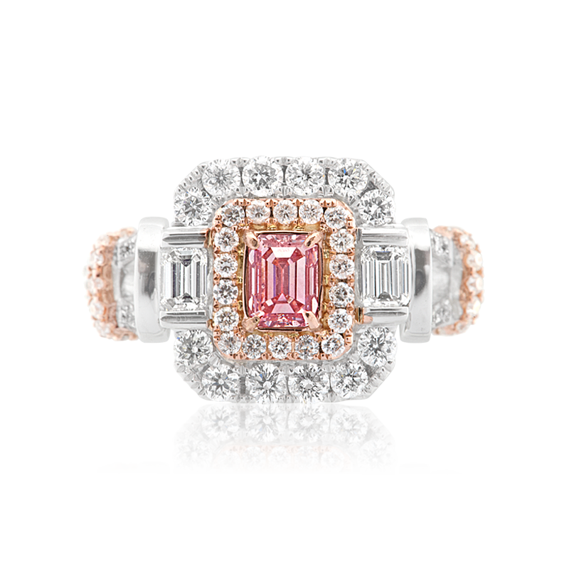 阿蓋爾粉鑽戒 0.34 克拉
Pink Diamond from Argyle Mine 
and Diamond Ring