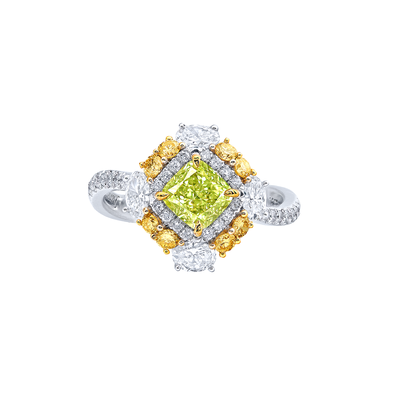 GIA 1.06克拉 黃綠鑽戒
Fancy Yellow-Green Colored Diamond
and Diamond Ring
