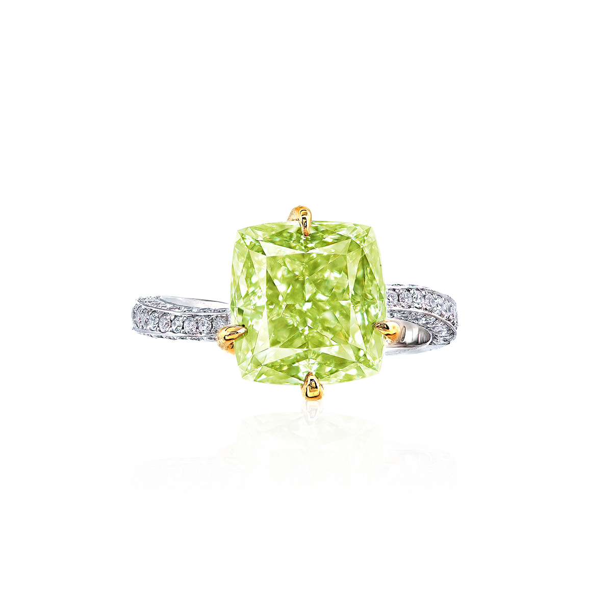 GIA 5.16 克拉 濃彩黃綠彩鑽鑽戒
FANCY INTENSE YELLOW-GREEN 
DIAMOND AND DIAMOND RING