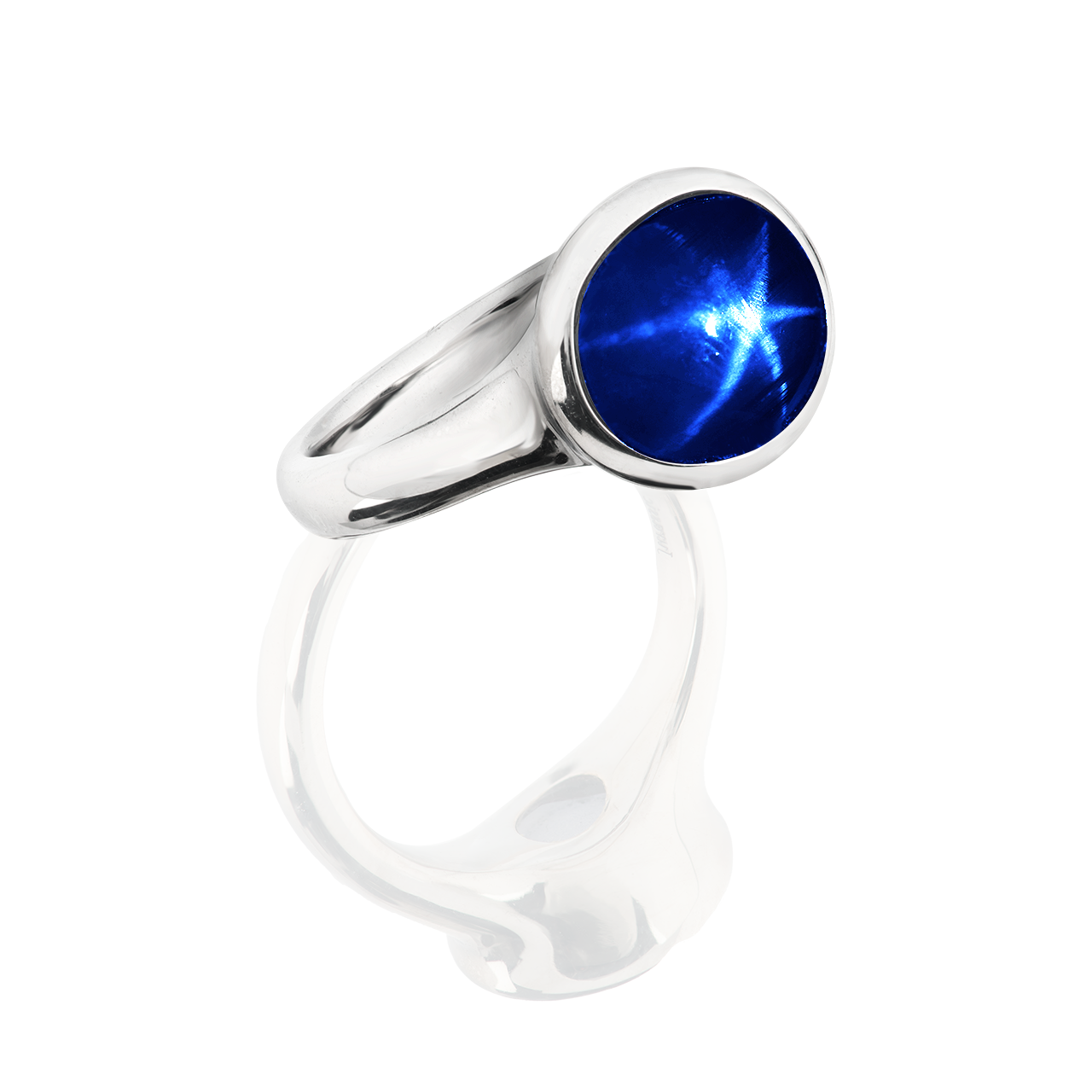 5.55 克拉 藍寶星石戒
Star Sapphire Ring