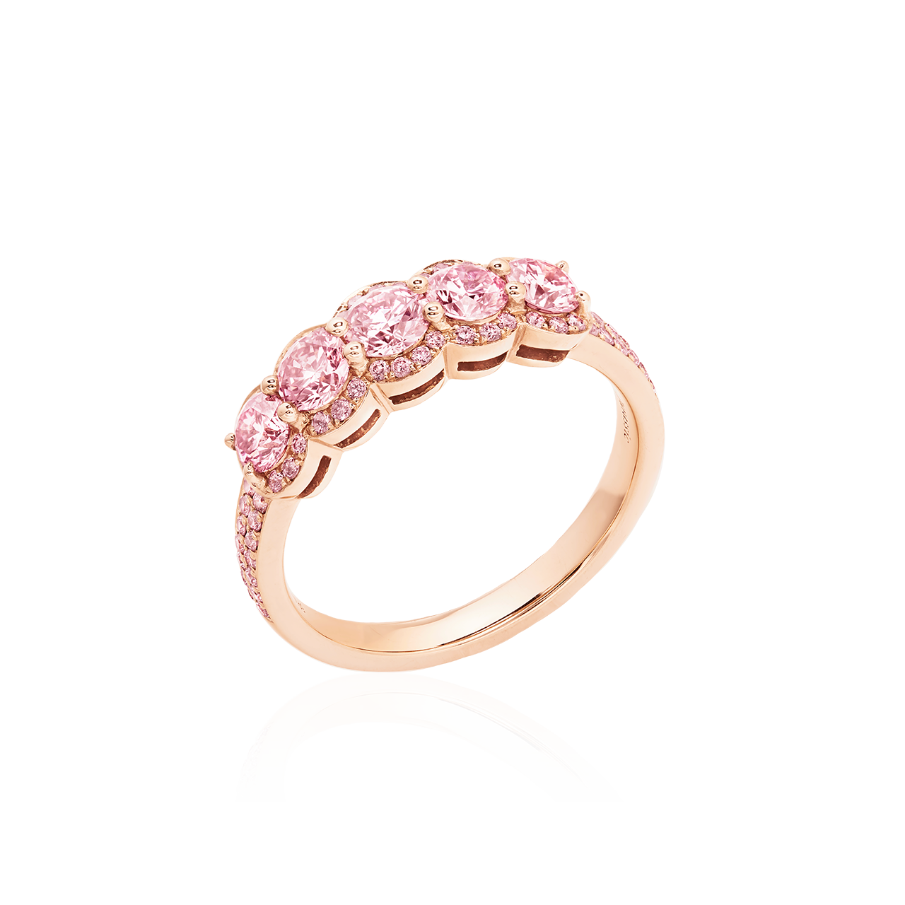 0.95克拉 阿蓋爾粉鑽戒
Pink Diamond from Argyle Mine
and Diamond Ring