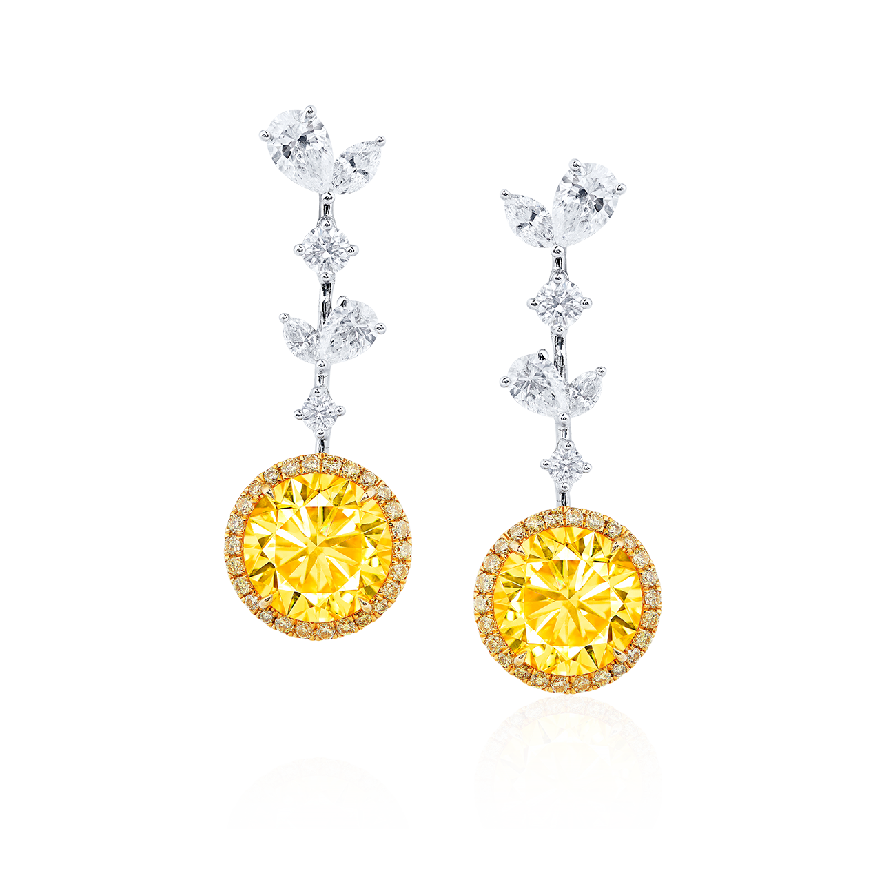 GIA 2P 9.65克拉 艷彩黃彩鑽鑽石耳環
PAIR OF FANCY VIVID YELLOW COLOURED DIAMOND 
AND DIAMOND PENDANT EARRINGS