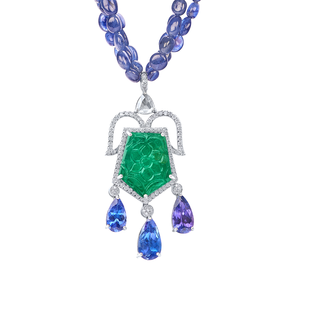 27.48克拉 祖母綠鑽墜項鍊
Carved Emerald and Diamond Pendant Necklace