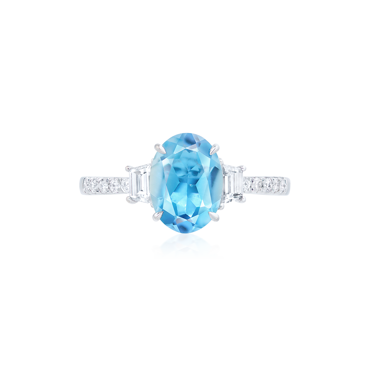 1.31克拉 海水藍寶鑽戒
Aquamarine and Diamond Ring